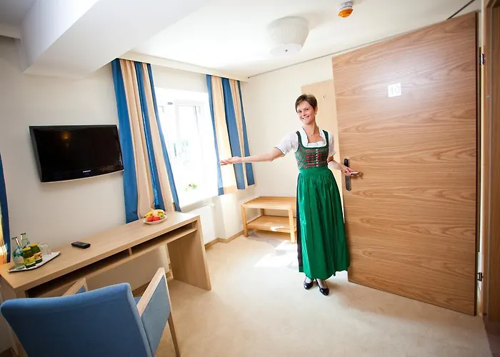 Bauernwirt بيت ريفي 2*