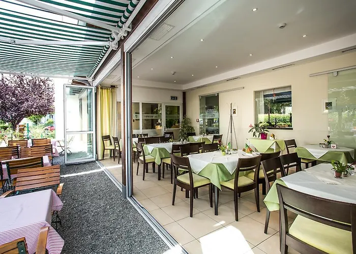 Мініготель Bauernwirt